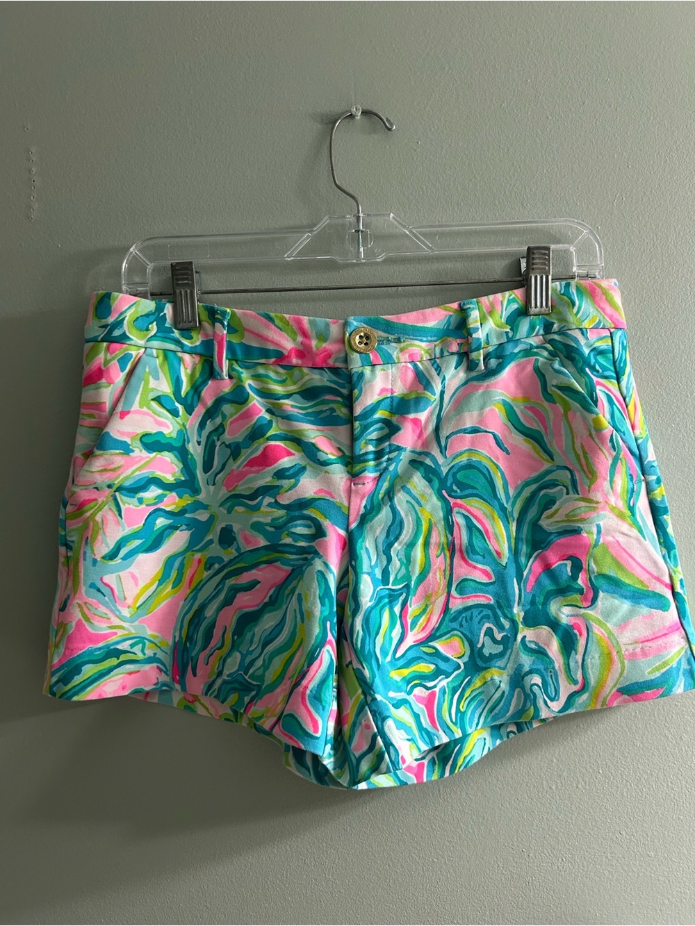 Lilly Pulitzer Callahan Knit Shorts vibrant tropical print